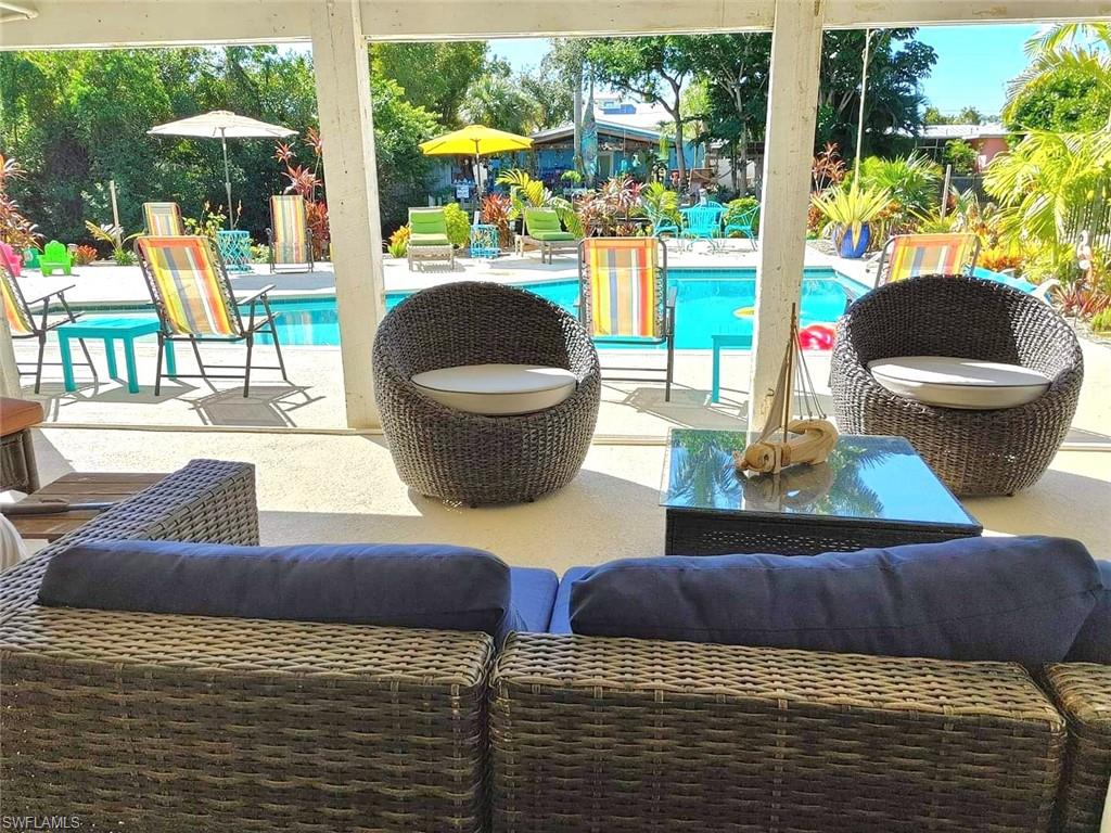 2840 Shoreview Drive, Unit 6 Naples, FL 34112 - Photo 14 of 31