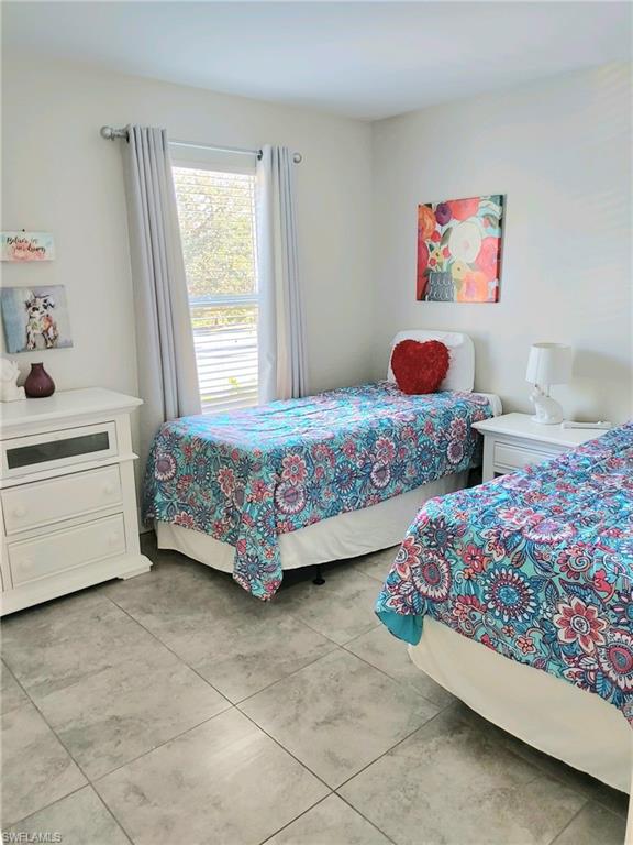 2840 Shoreview Drive, Unit 6 Naples, FL 34112 - Photo 5 of 31