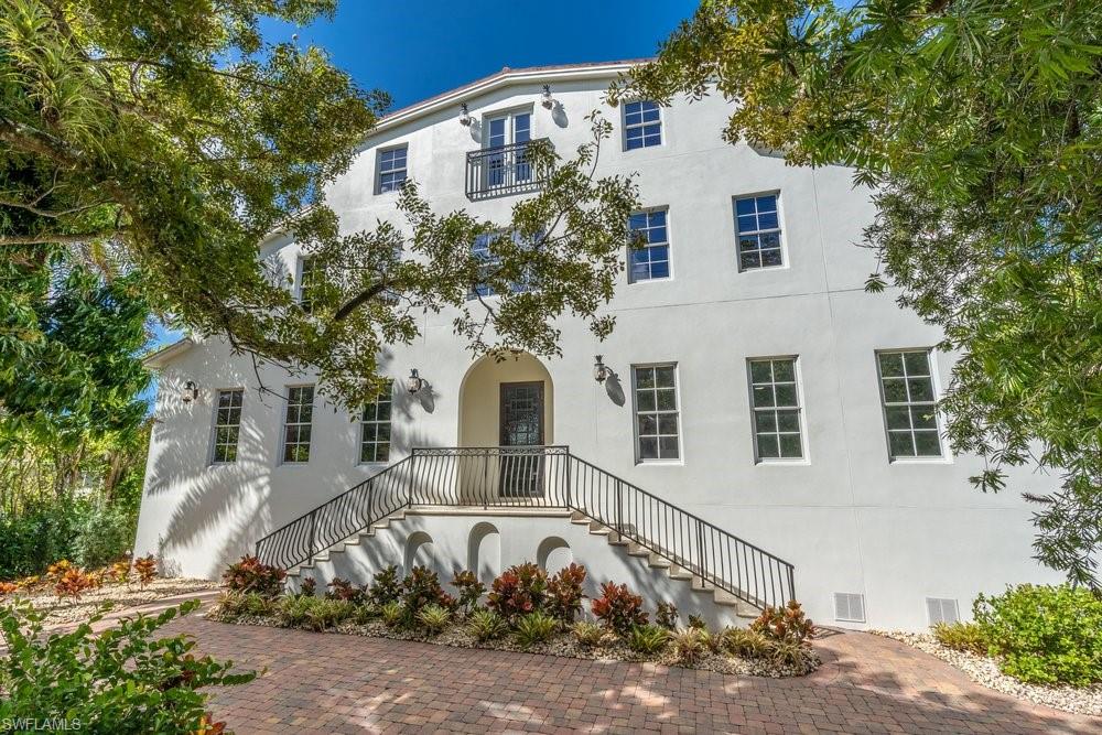 1160 8th Street South Naples, FL 34102 - Photo 1 of 49