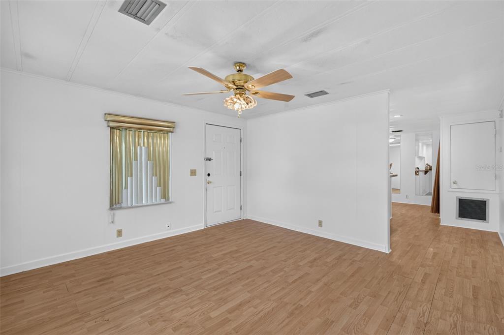 304 Eron Way, Unit 2 Winter Garden, FL 34787 - Photo 4 of 20