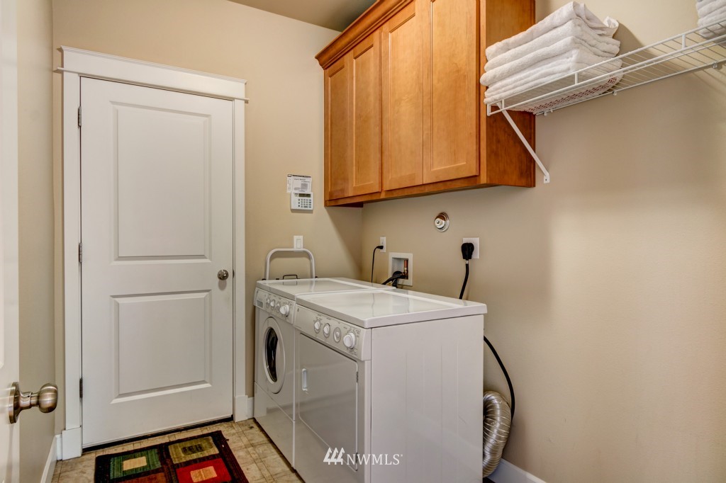 21829 44th Drive Southeast Bothell, WA 98021 - Photo 15 of 23
