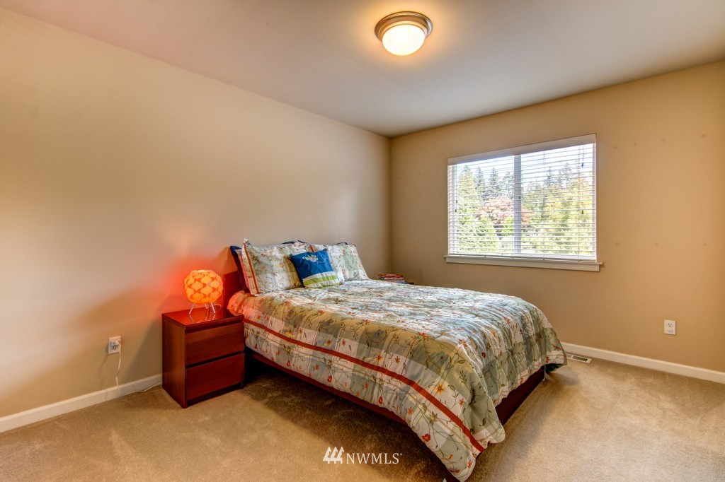 21829 44th Drive Southeast Bothell, WA 98021 - Photo 19 of 23