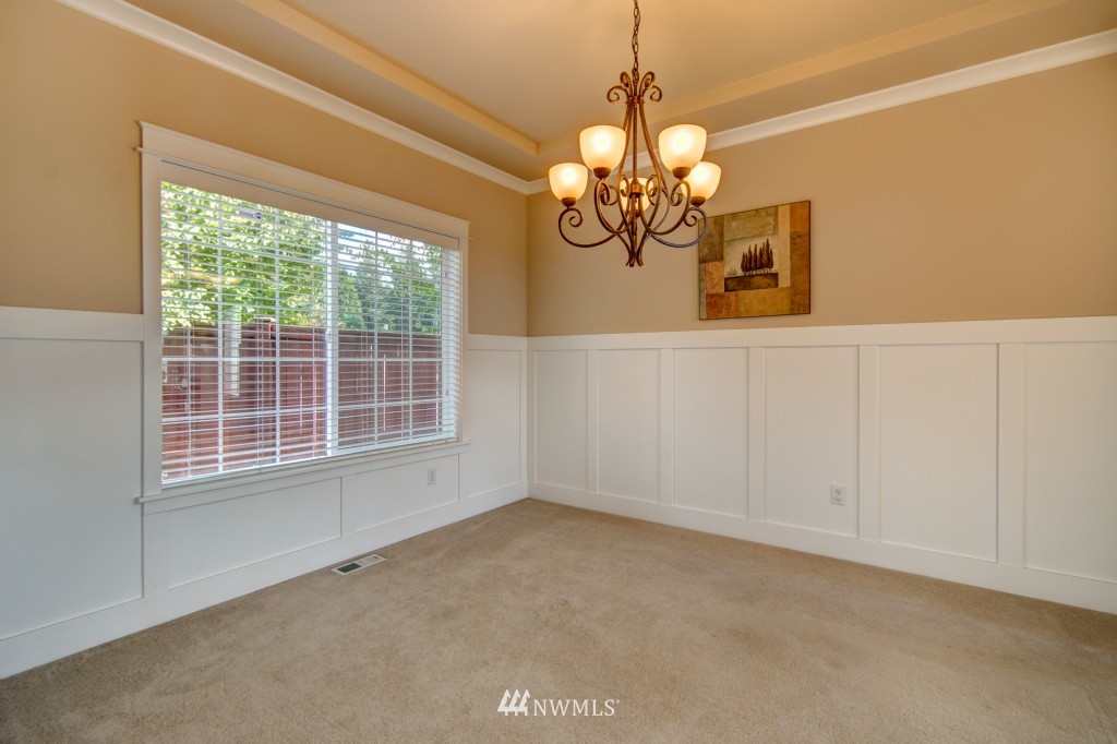 21829 44th Drive Southeast Bothell, WA 98021 - Photo 7 of 23