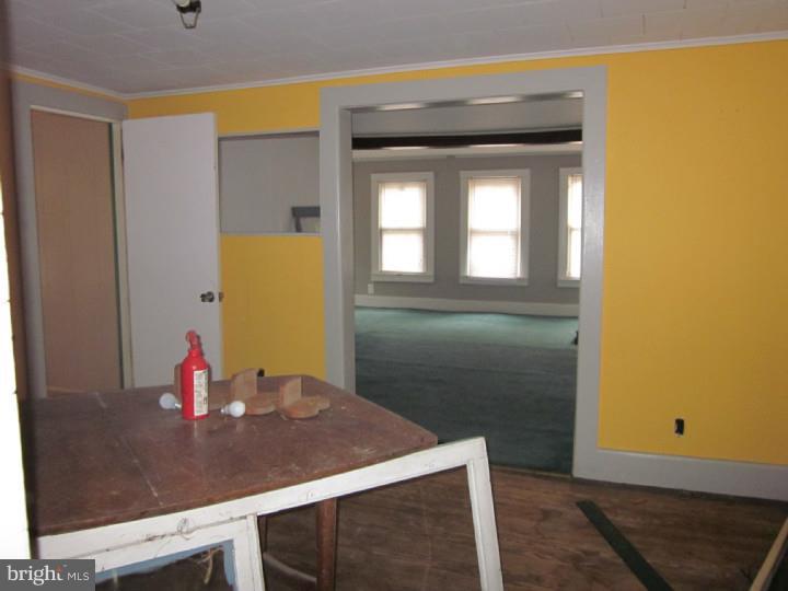 1960 Maple Avenue Croydon, PA 19021 - Photo 5 of 12