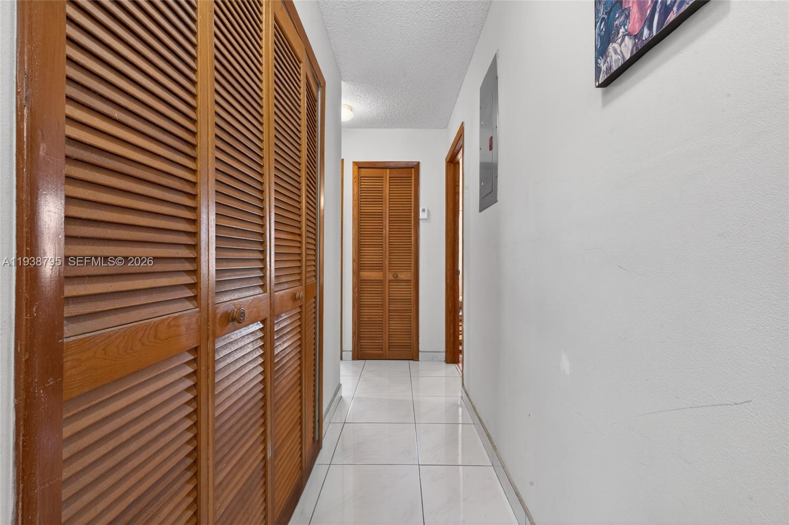 1136 Southwest 139th Place Miami, FL 33184 - Photo 26 of 42 a view of a bathroom