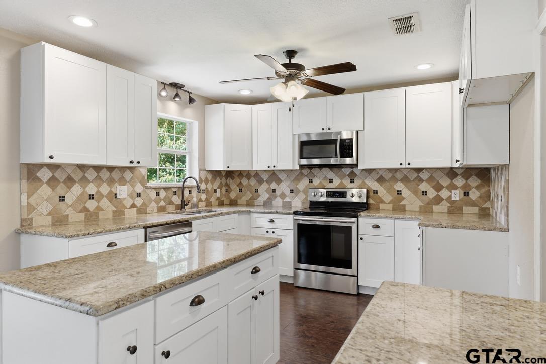 598 Hidden Forest Longview, TX 75605 - Photo 11 of 39