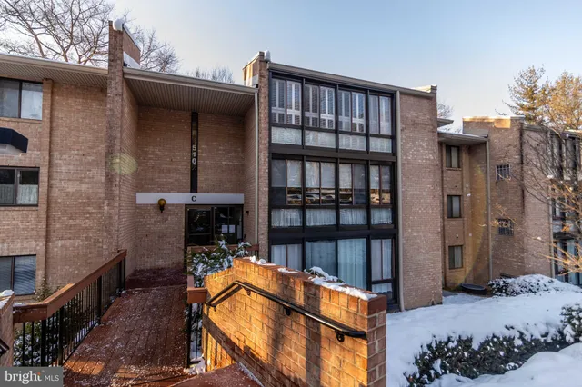 $279,000 | 510 North Lemon Street, Unit C14, Media, PA 19063