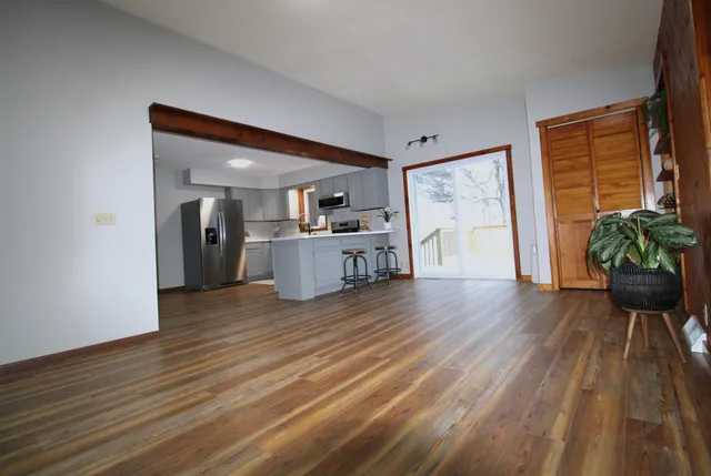 $285,000 | N21487 Glodowski Road, Dodge, WI 54612