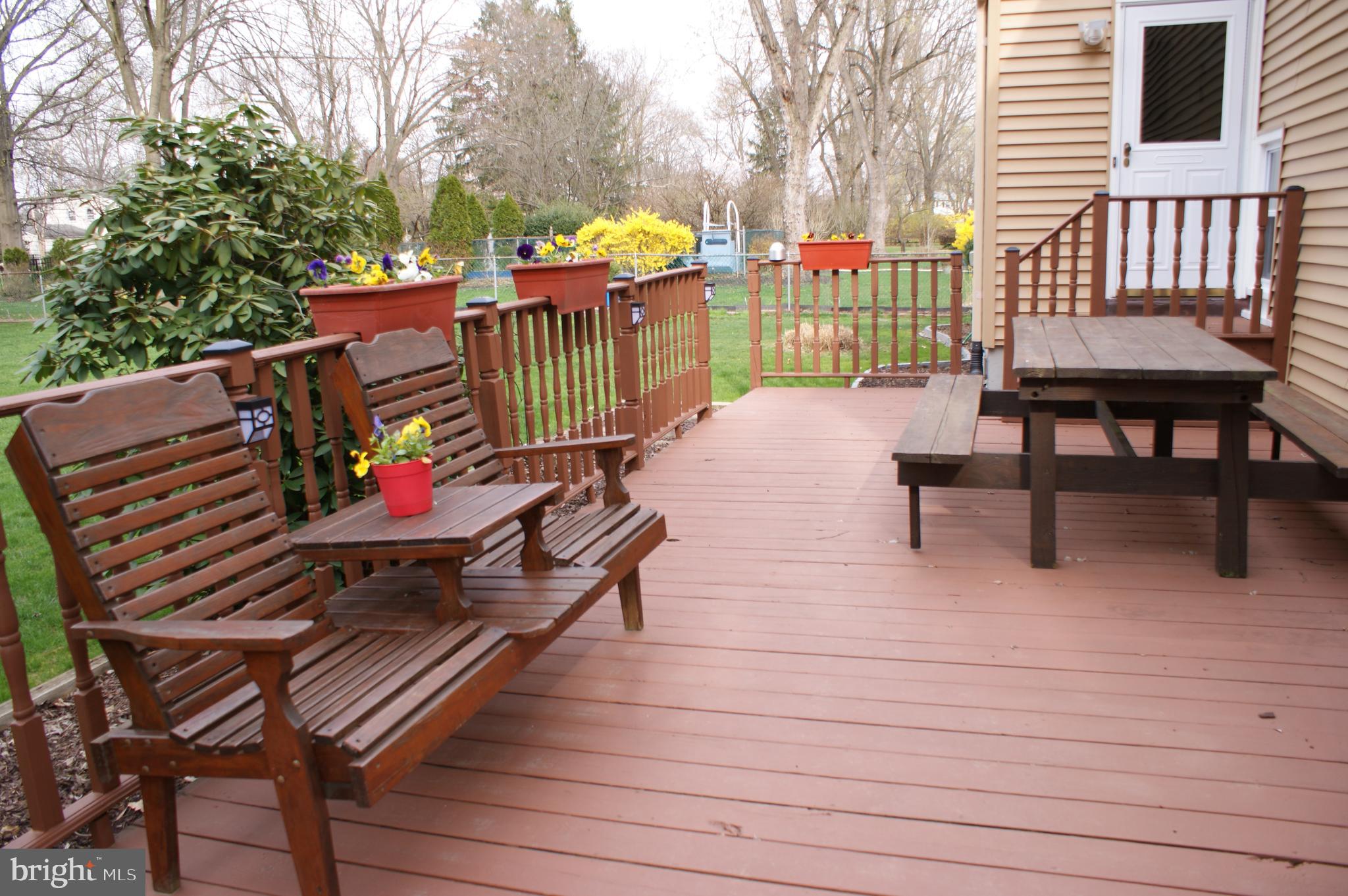 27 Sheffield Road East Windsor, NJ 08520 - Photo 19 of 33 Deck