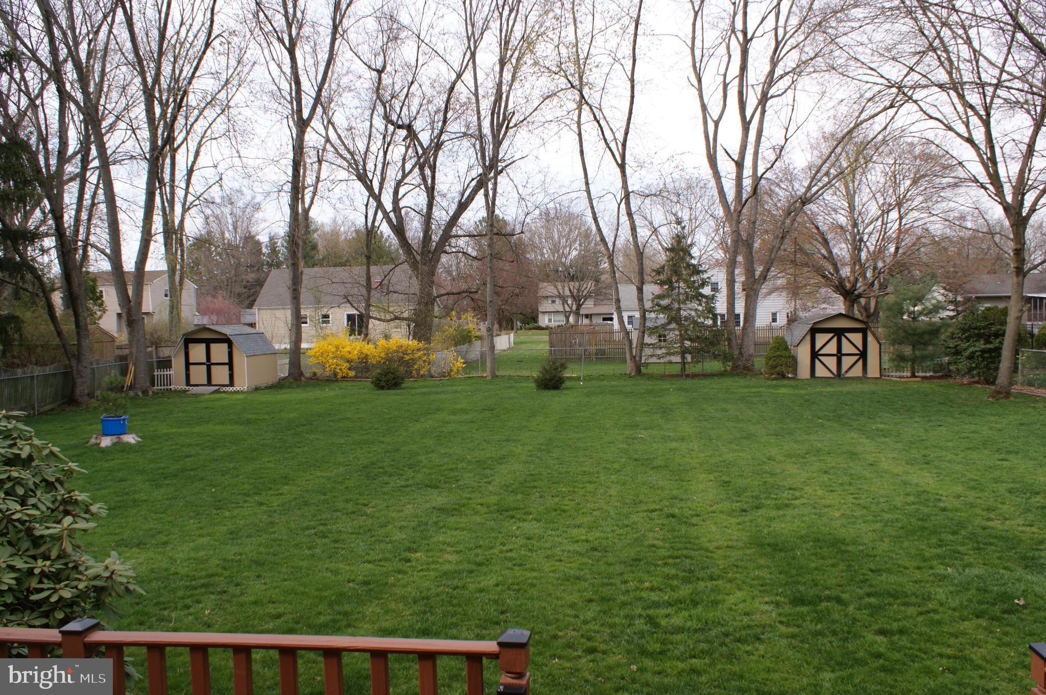 27 Sheffield Road East Windsor, NJ 08520 - Photo 21 of 33 Back yard