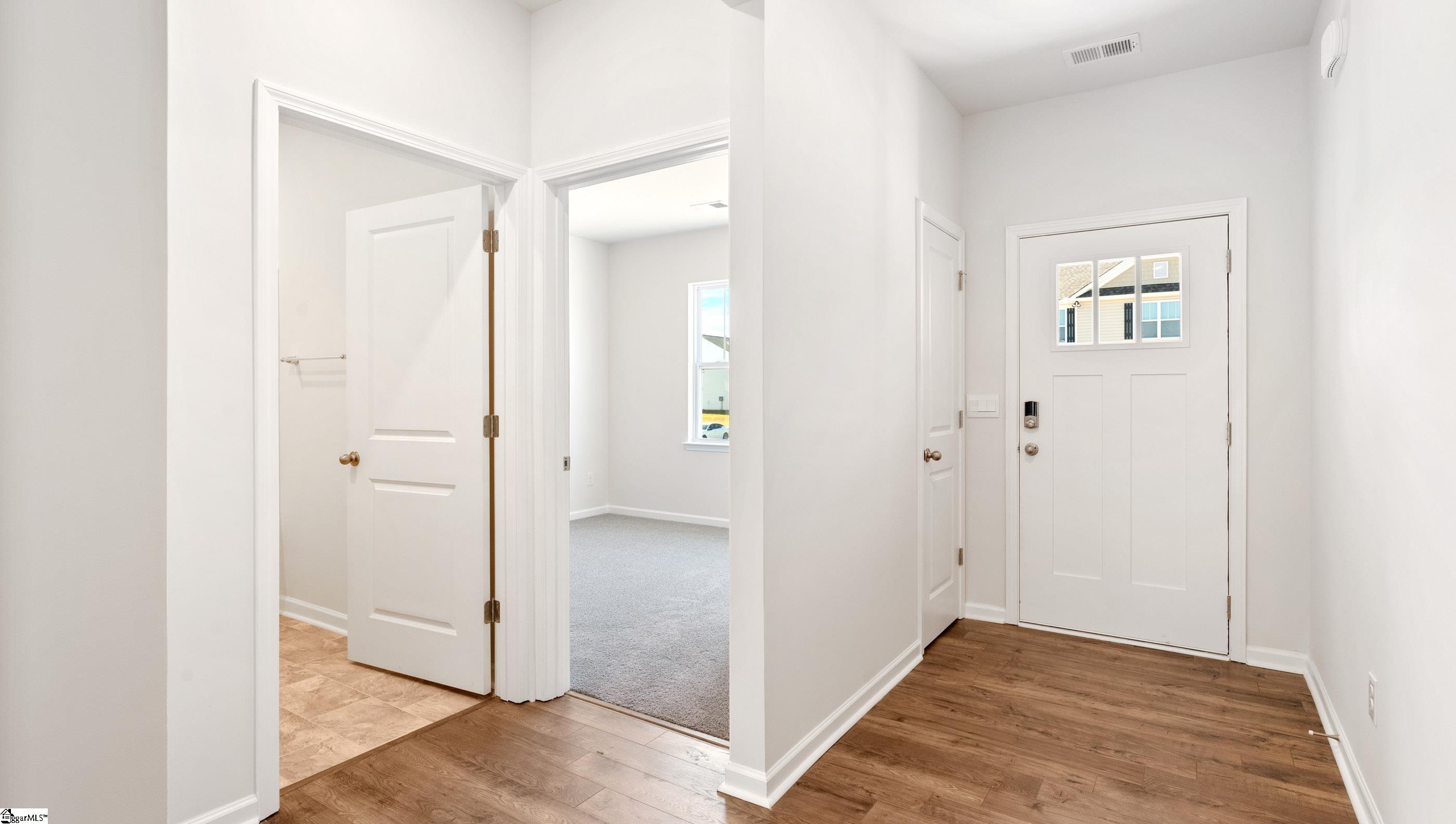 415 Gammon Lane Fountain Inn, SC 29644 - Photo 3 of 24 Gallery Image 3