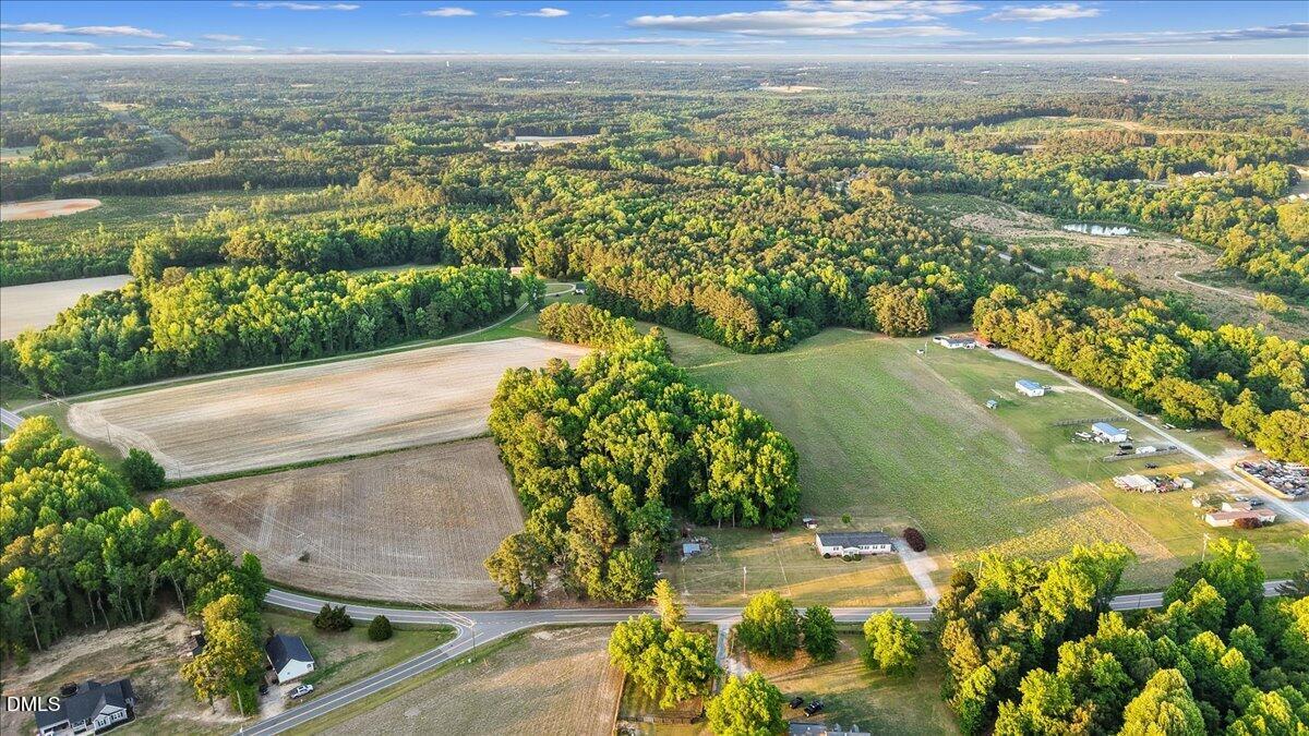 160 Johnston County Road Benson, NC 27504 - Photo 3 of 7 2-160 Johnson County Rd-3