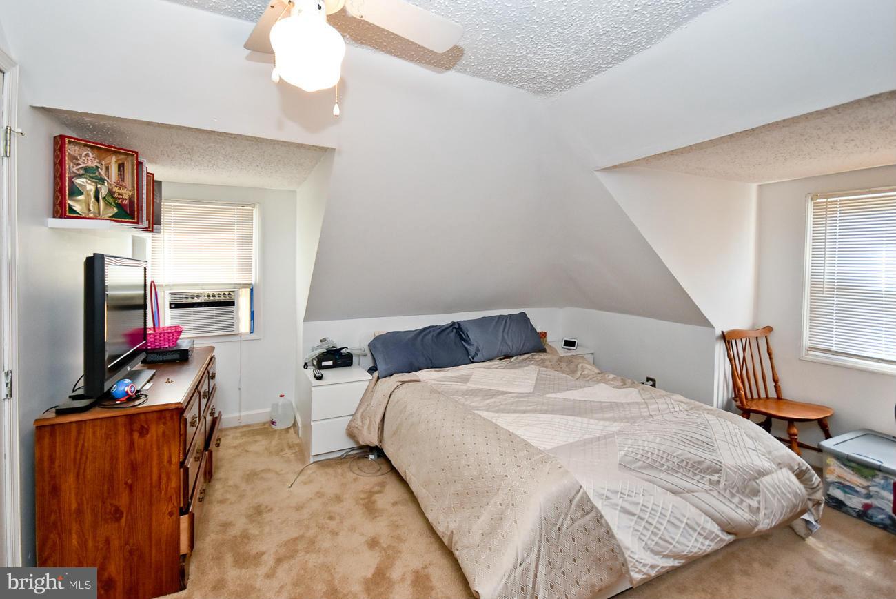 330 Cresswell Road Baltimore, MD 21225 - Photo 16 of 22 Bedroom