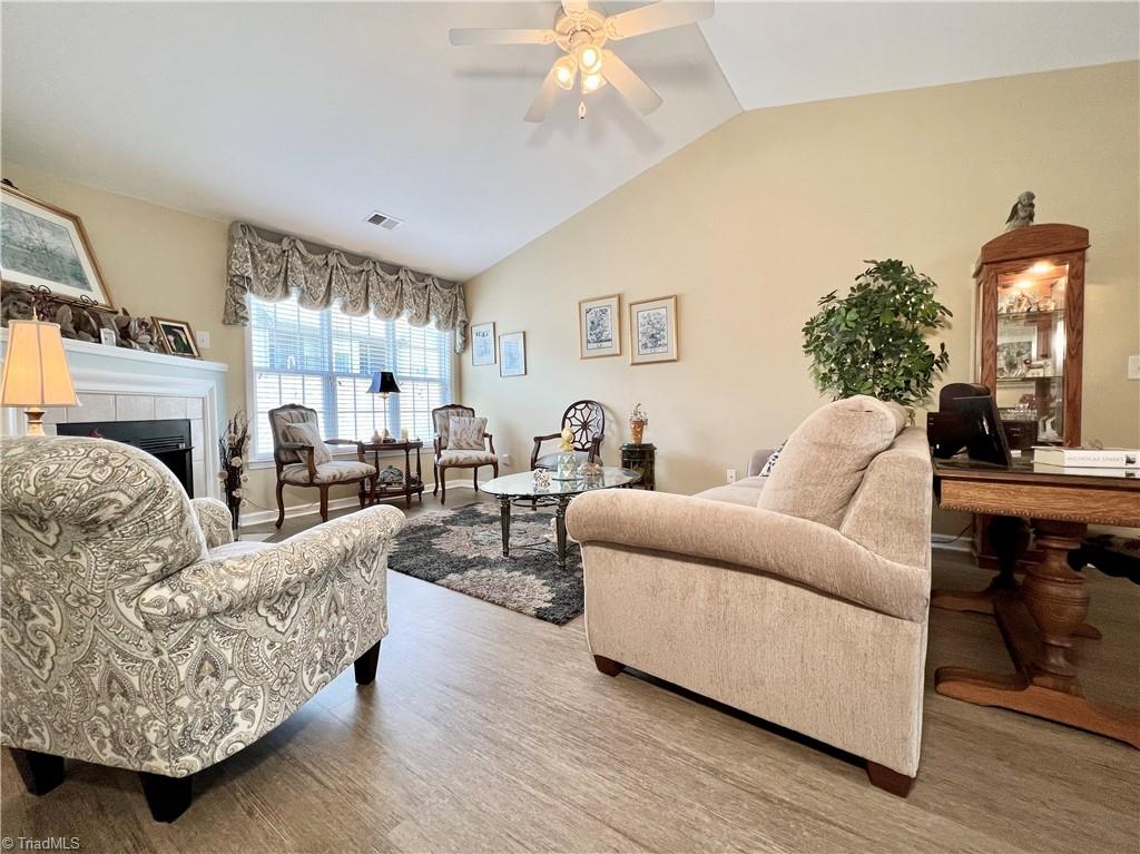 6812 Wingrave Road Clemmons, NC 27012 - Photo 3 of 23