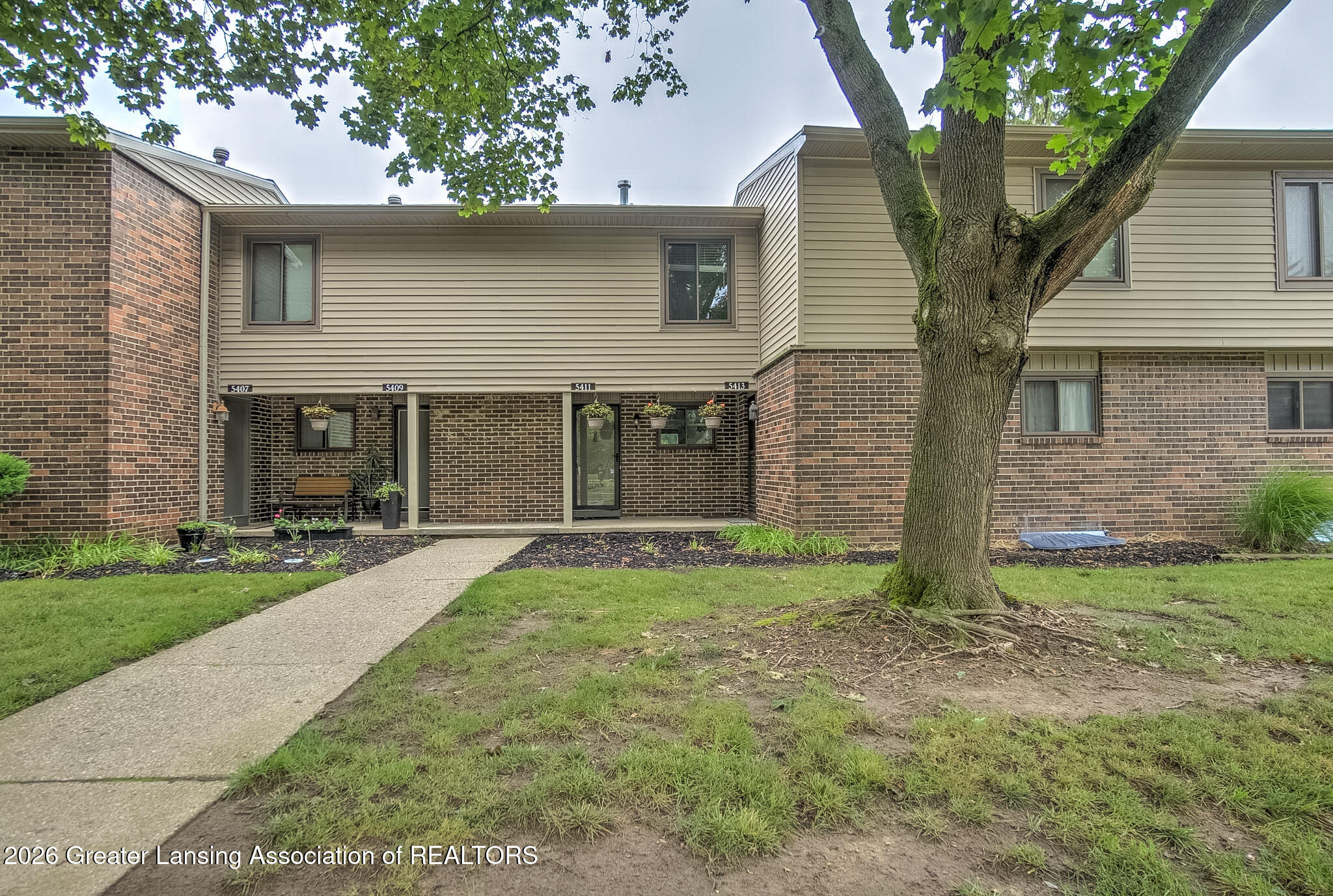 5411 Maple Ridge Road, Unit 74 Haslett, MI 48840 - Photo 1 of 26 DSC01330_1_2