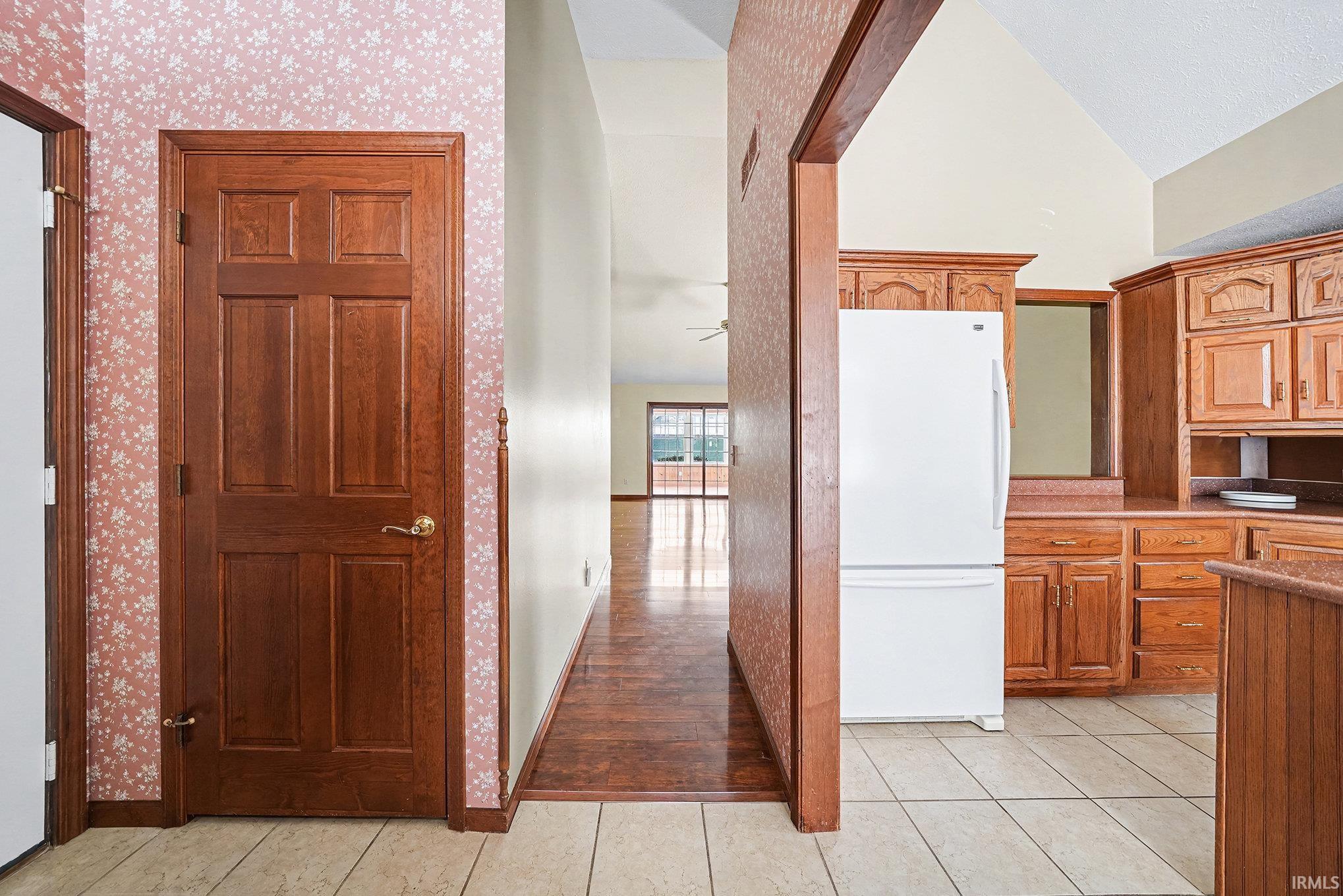 512 Autumn Court Mishawaka, IN 46544 - Photo 14 of 31