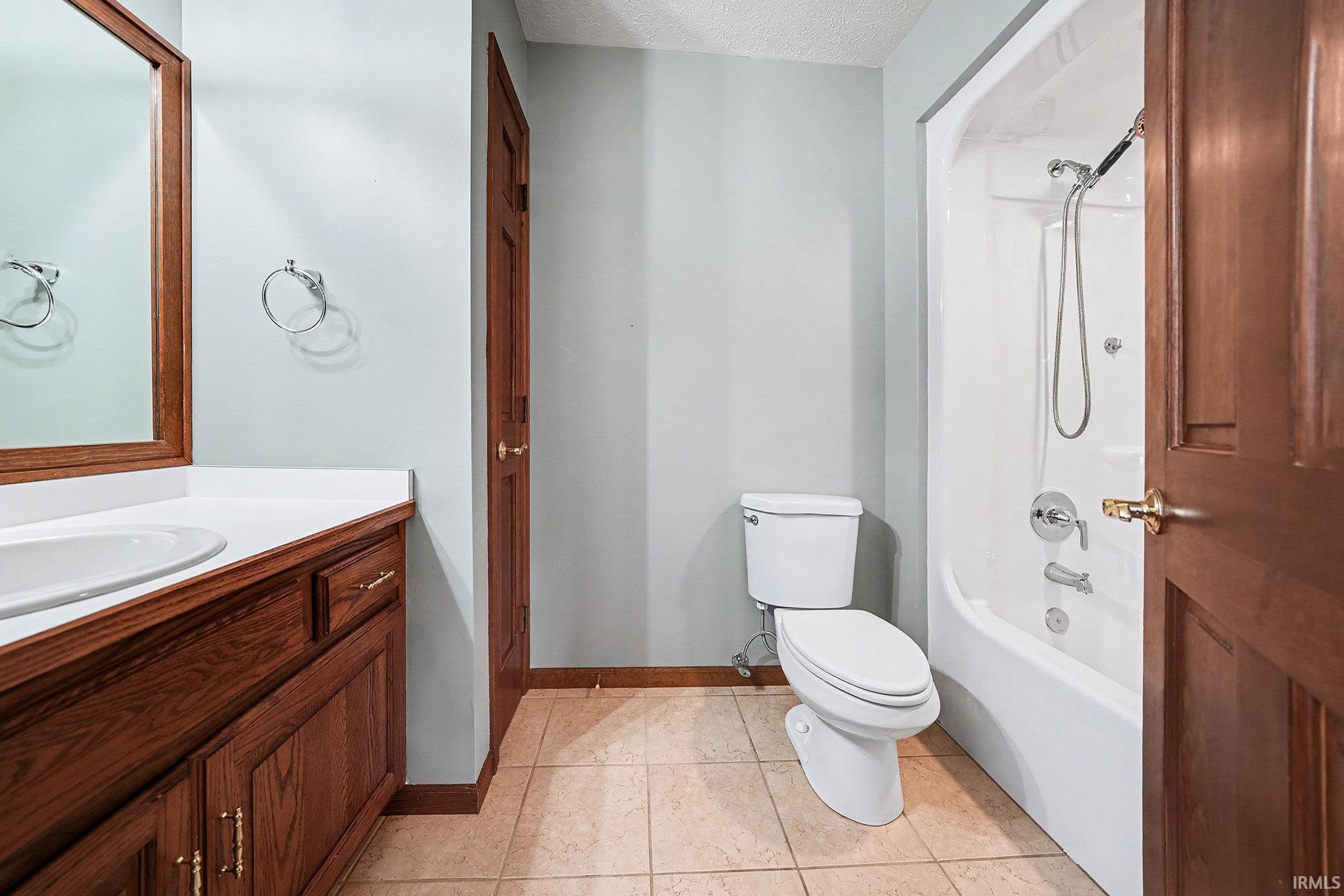 512 Autumn Court Mishawaka, IN 46544 - Photo 19 of 31