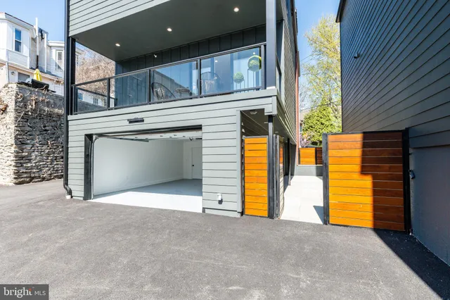 $1,540,000 | 112 Righter Street, Philadelphia, PA 19128