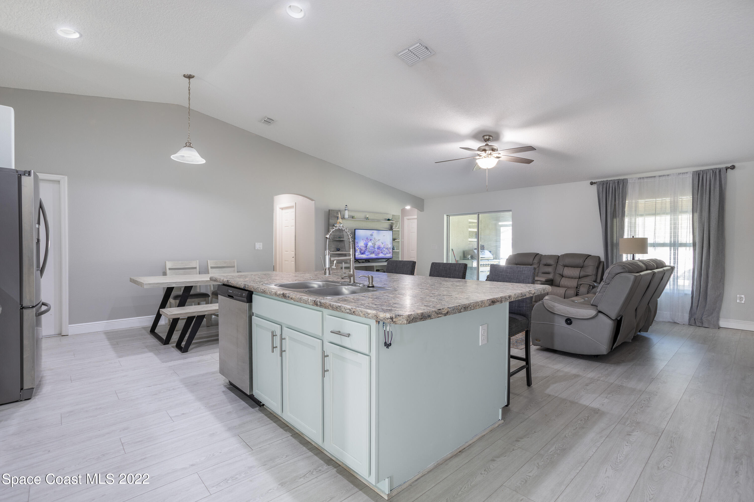 535 Australian Road Northwest Palm Bay, FL 32907 - Photo 6 of 26 Kitchen 1