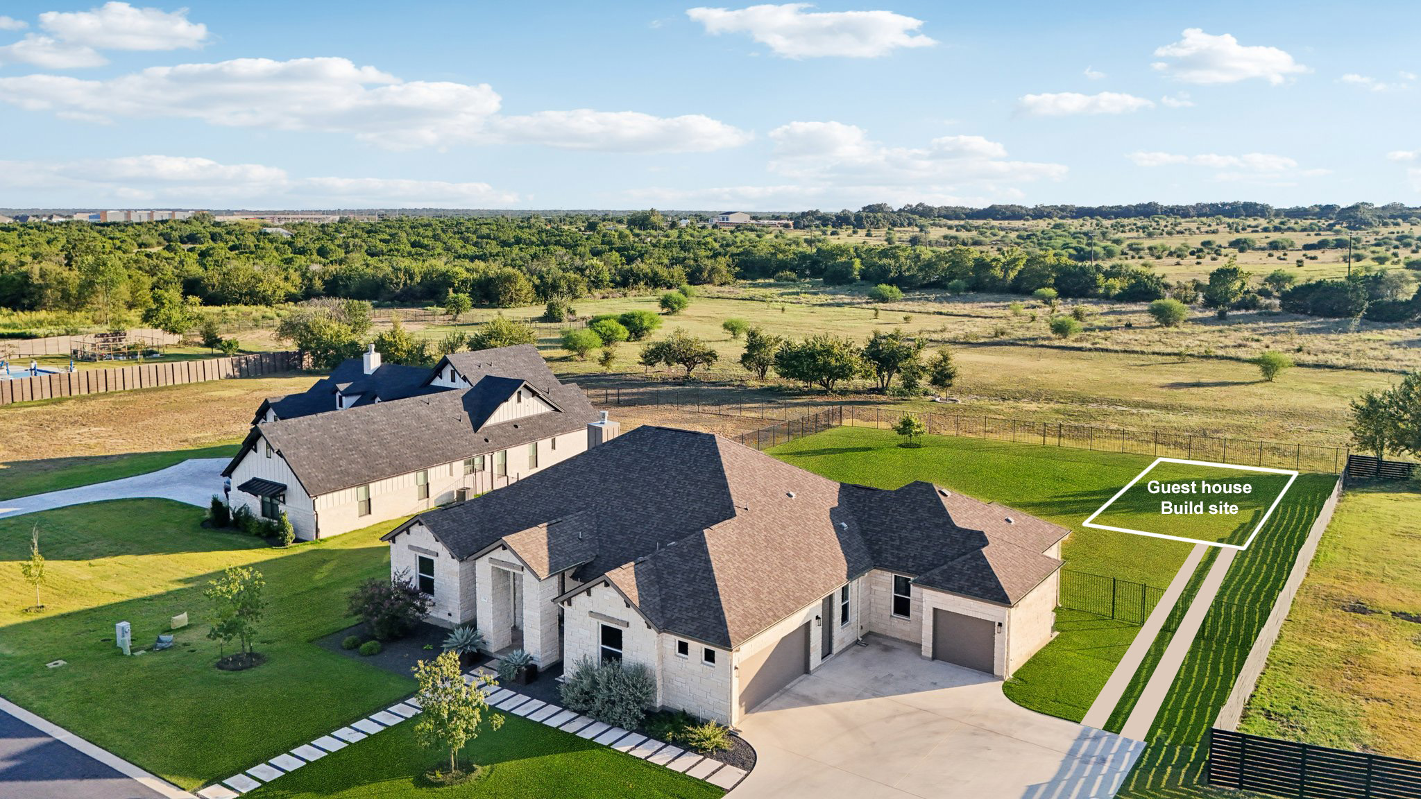 104 Huerta Road Florence, TX 76527 - Photo 3 of 30