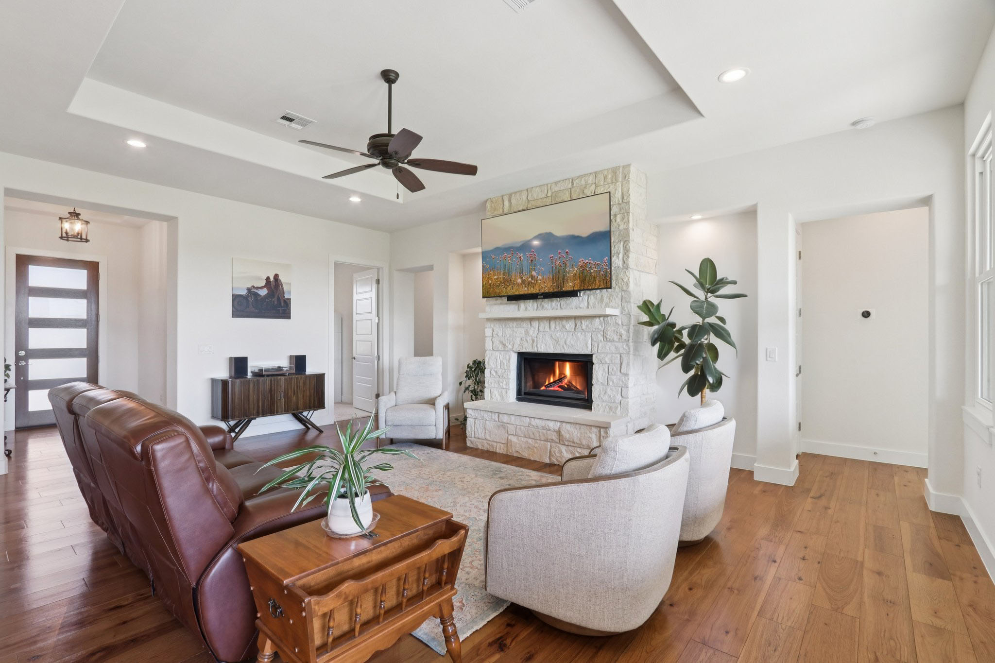 104 Huerta Road Florence, TX 76527 - Photo 4 of 30