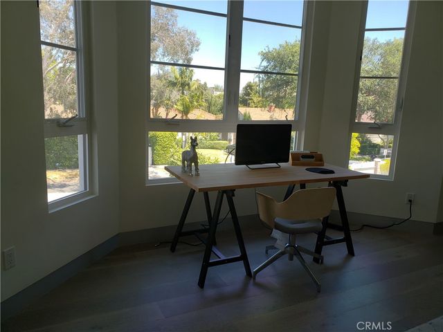 $19,500 | 4435 Camellia Avenue, North Hollywood, CA 91602