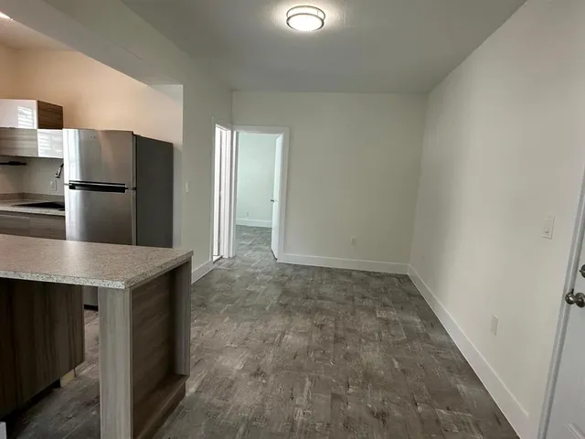 $2,300 | 130 Antiquera Avenue, Coral Gables, FL 33134