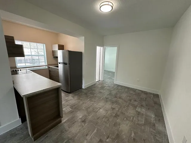 $2,300 | 130 Antiquera Avenue, Coral Gables, FL 33134