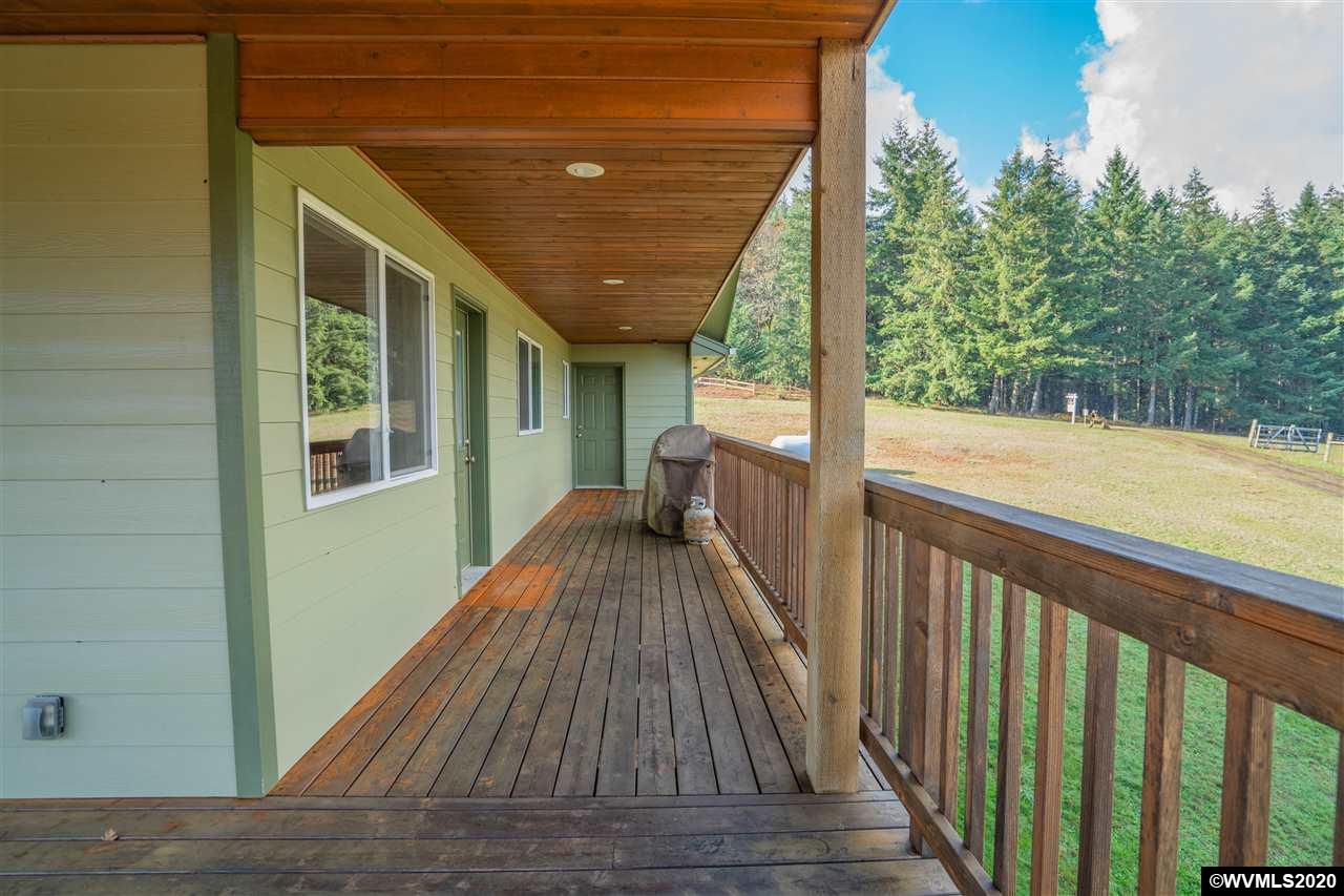 2508 Liberty Road Dallas, OR 97338 - Photo 35 of 41