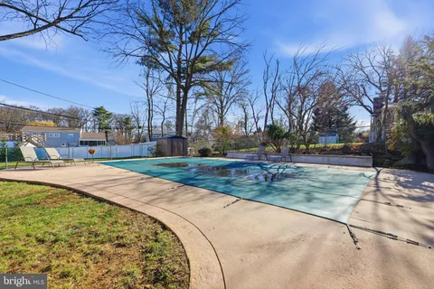 a view of outdoor space with garden