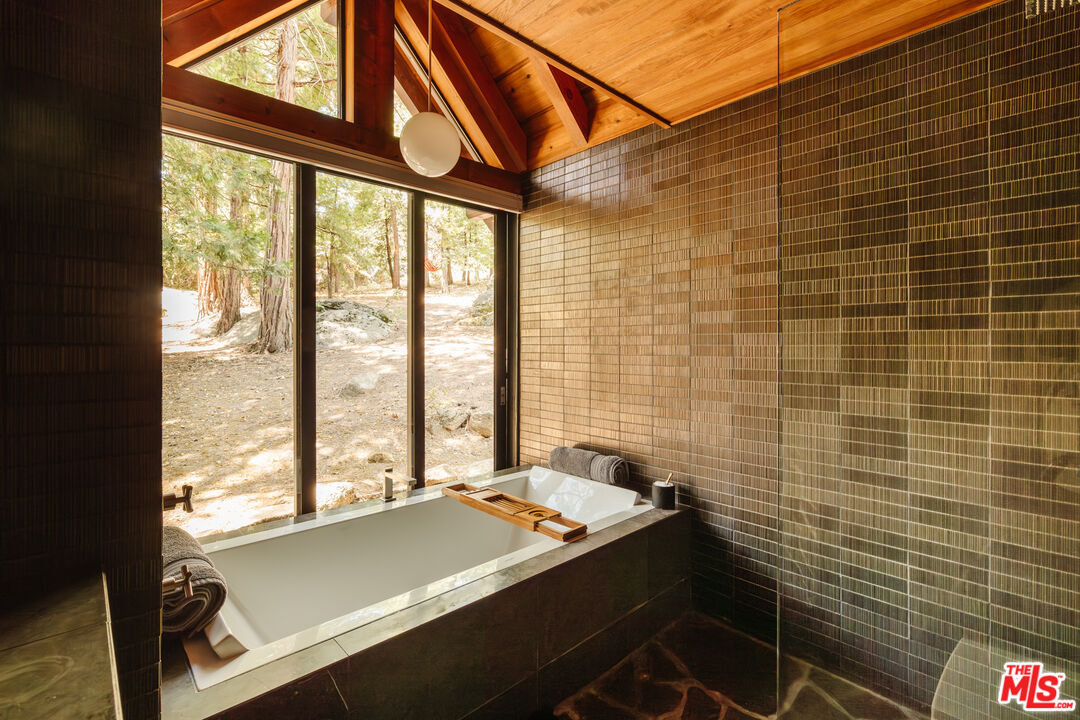 26955 Meadow Glen Drive Idyllwild, CA 92549 - Photo 28 of 57 a room with window and a table