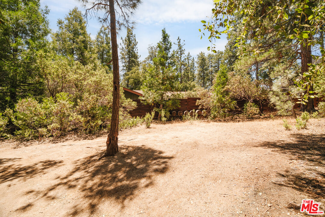 26955 Meadow Glen Drive Idyllwild, CA 92549 - Photo 39 of 57 a view of snow on the road