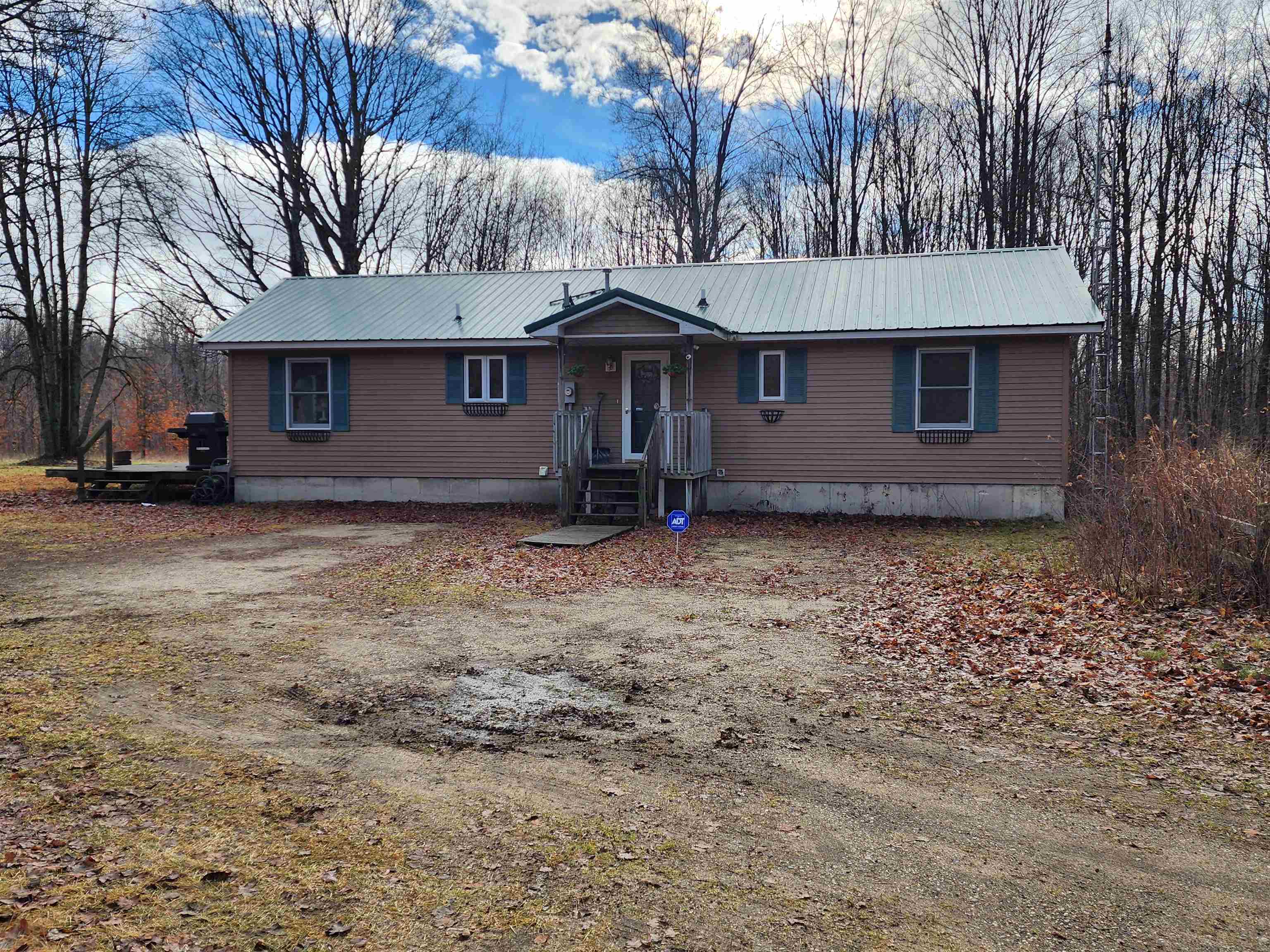 10405 Bailey Road Mancelona, MI 49659 - Photo 3 of 58 1918040-abbb08cd-d81e-4bbd-acbe-64707b2847c1.JPG