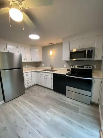 $299,900 | 270 Sunderland Road, Unit 37, Worcester, MA 01604