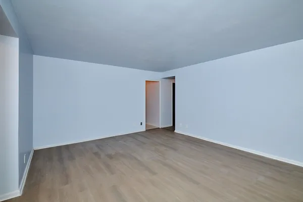 $2,295 | 6118 North Sheridan Road, Unit 407, Chicago, IL 60660