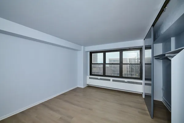 $2,295 | 6118 North Sheridan Road, Unit 407, Chicago, IL 60660