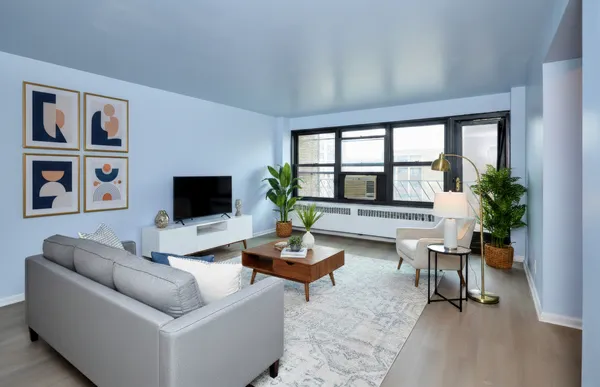 $2,295 | 6118 North Sheridan Road, Unit 407, Chicago, IL 60660