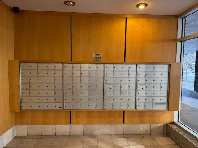 $2,095 | 6118 North Sheridan Road, Unit 407, Chicago, IL 60660