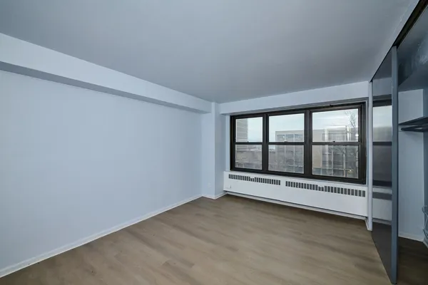 $2,295 | 6118 North Sheridan Road, Unit 407, Chicago, IL 60660