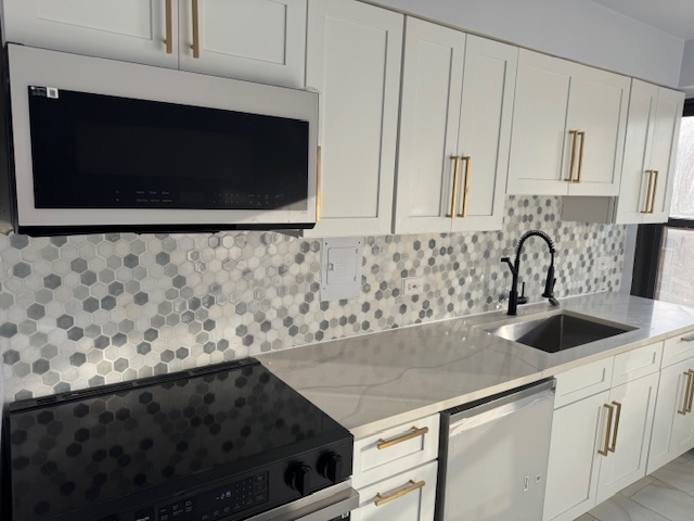 6118 North Sheridan Road, Unit 407 Chicago, IL 60660 - Photo 6 of 19