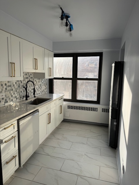 6118 North Sheridan Road, Unit 407 Chicago, IL 60660 - Photo 7 of 19