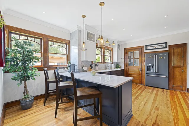 $699,000 | 3801 Oweda Terrace, Chattanooga, TN 37415