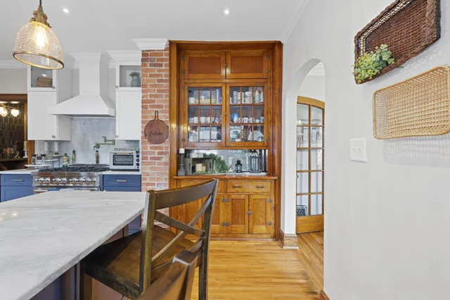 $699,000 | 3801 Oweda Terrace, Chattanooga, TN 37415