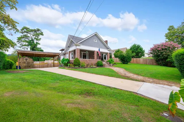 $699,000 | 3801 Oweda Terrace, Chattanooga, TN 37415