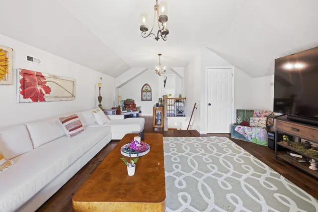 $699,000 | 3801 Oweda Terrace, Chattanooga, TN 37415