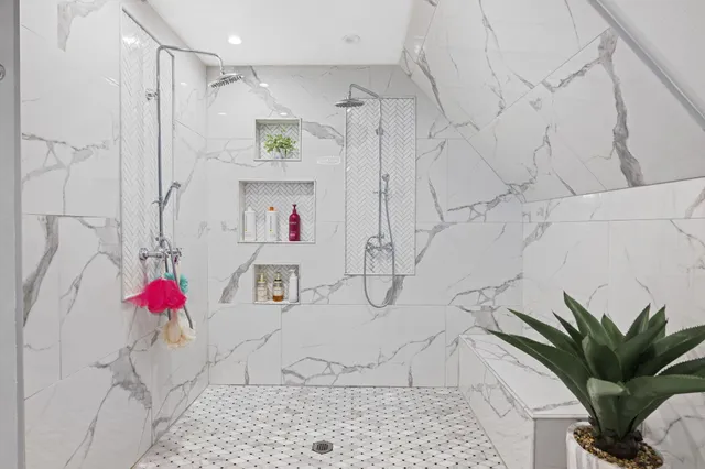 $699,000 | 3801 Oweda Terrace, Chattanooga, TN 37415