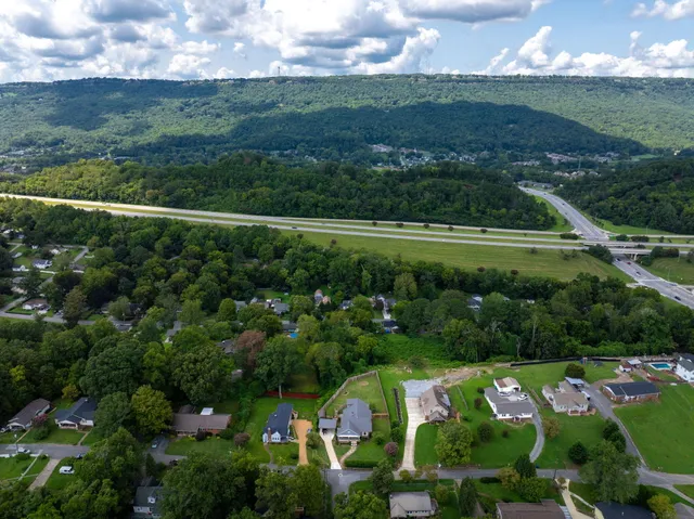 $699,000 | 3801 Oweda Terrace, Chattanooga, TN 37415