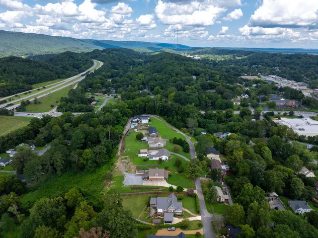 $699,000 | 3801 Oweda Terrace, Chattanooga, TN 37415