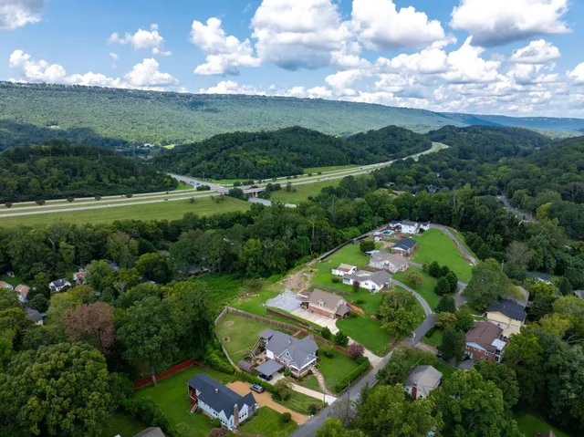 $699,000 | 3801 Oweda Terrace, Chattanooga, TN 37415