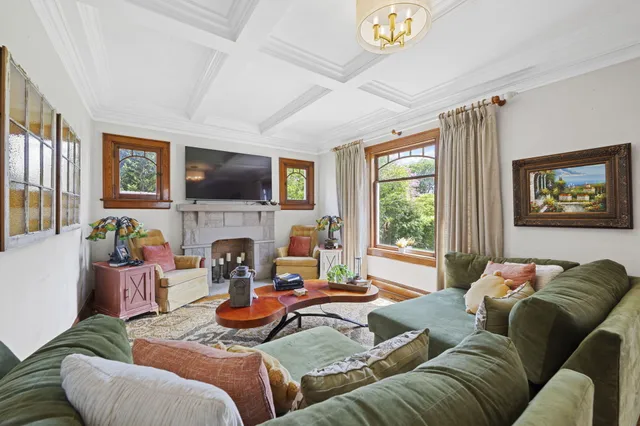 $699,000 | 3801 Oweda Terrace, Chattanooga, TN 37415